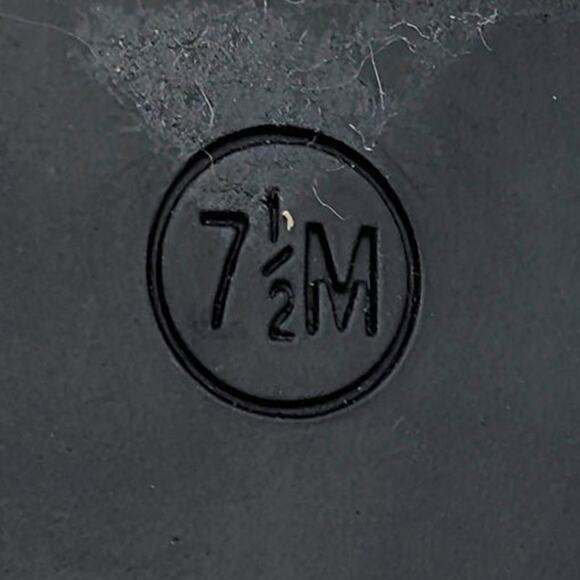 Calvin Klein Dasta Kitten Heel Slingback Pumps Women's Beige Size US7.5M EU38 - Picture 11 of 12